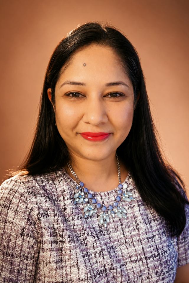 Alumna Dr Riti Sharan headshot