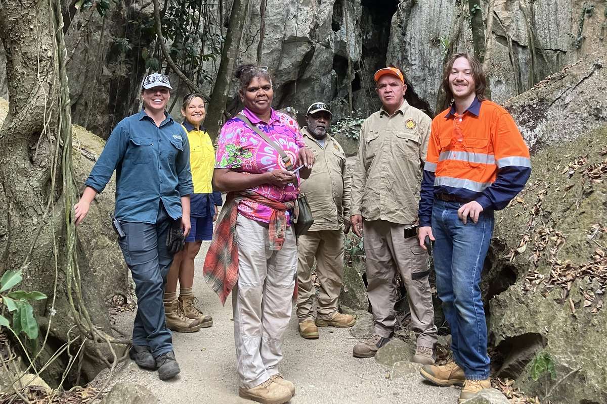 Group shot of Erin Greatbatch Kylie Johnston Frank Cowell Ivan Slater Liam Petersen at the Capricorn Caves.jpg