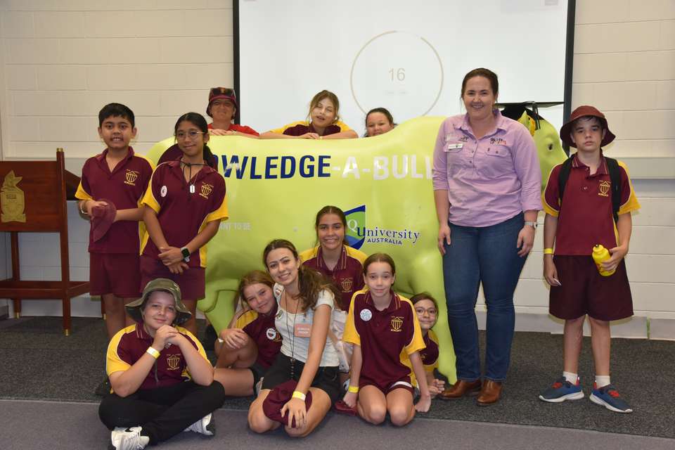 Park Avenue State School students with Dr Jaime Manning with fake bull.JPG